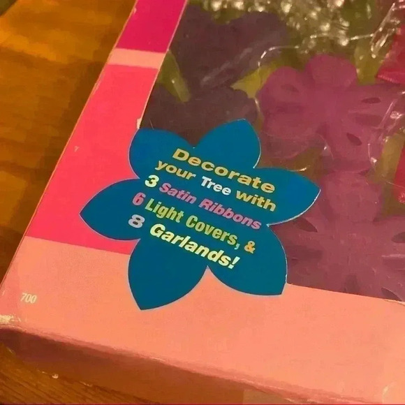 Barbie Shimmering Decoration Kit - Picture 5 of 6